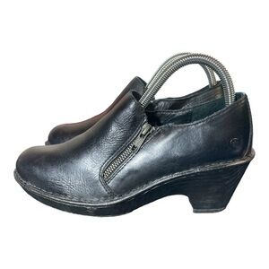 Born leather wedge Heels women's shoes Size 8M